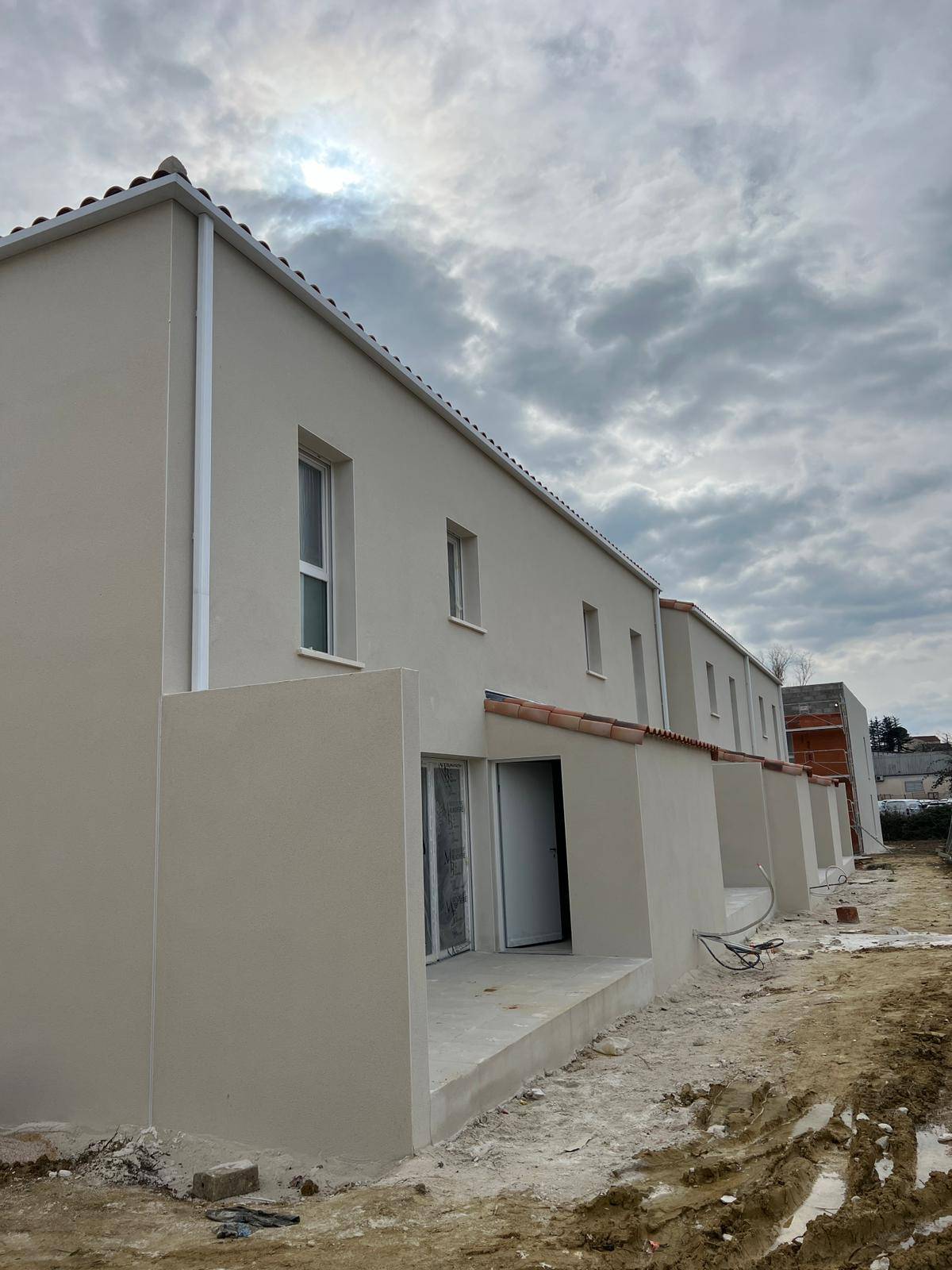 INSTALLATION DE GOUTTIERE G325 ALLUMINIUM A ALES 30100