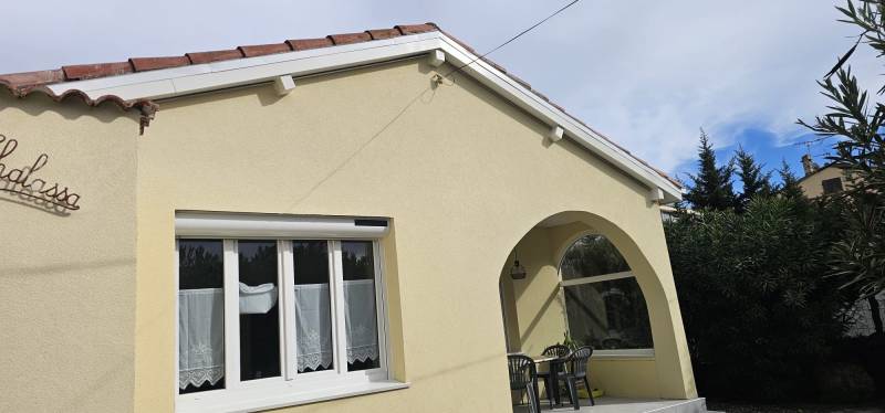 Chantier à Agde, rénovation d'un débord de toit