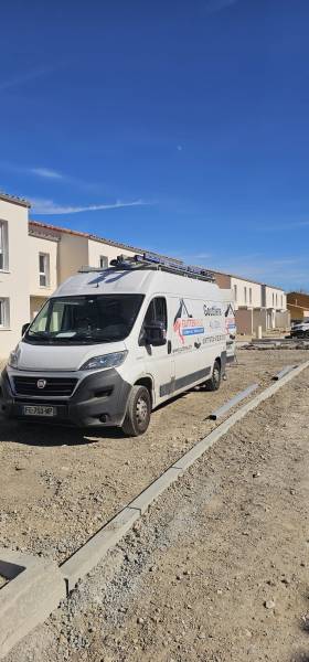 Pose de gouttières et descentes : résidence à Courthézon dans le Gard