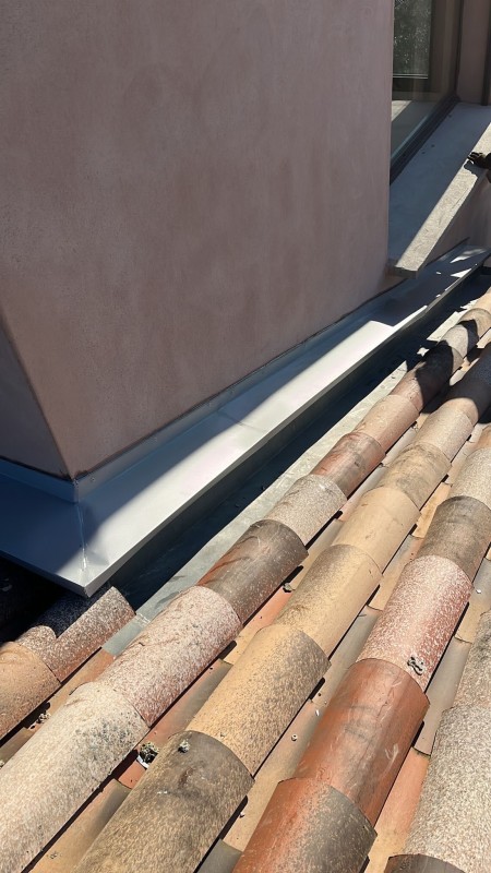 Fourniture et pose de pliage en aluminium RAL 9006 Gris Alu, à Clermont-l'Hérault