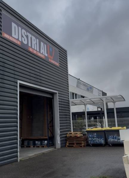 Fournisseur de gouttières aluminium et zinc Montpellier Distrialu