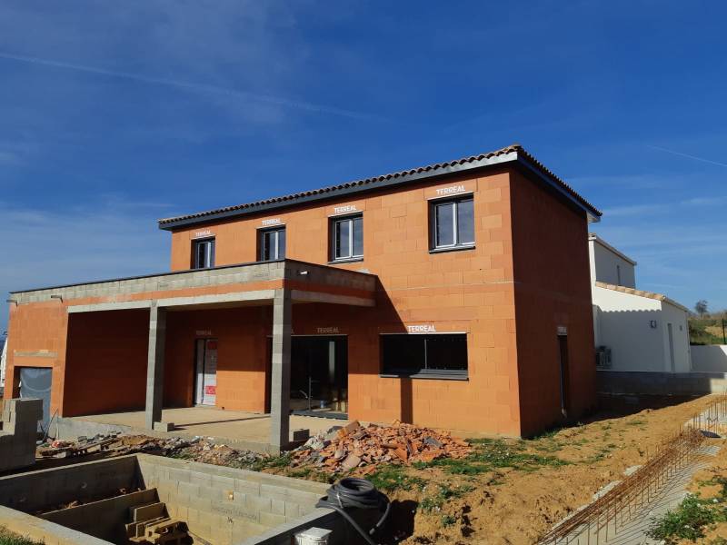 Installation de débord de toit sur Corneilhan prés de Béziers