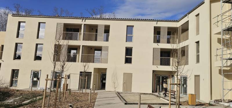 Pose de descentes en zinc : Résidence La Capitainerie à Beaucaire