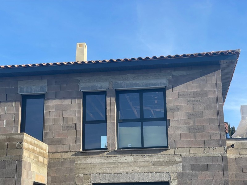  Pose de bandeau et sous-face en aluminium, près de Sète